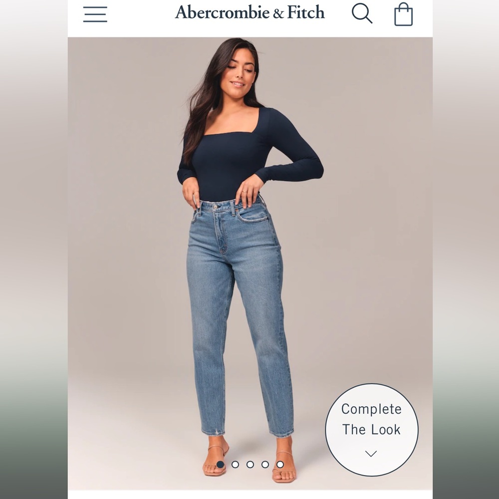 Abercrombie Curve Love High Rise Mom Jean Size 32 EUC